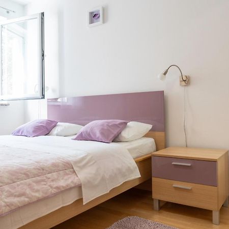Apartments Lila 茨雷斯 外观 照片